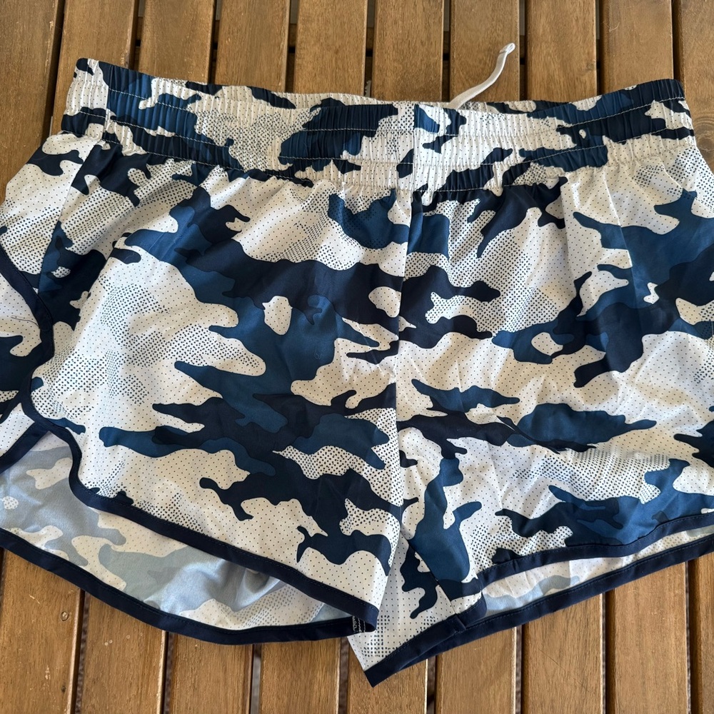 Athletic Works Shorts Bundle - Picture 10 of 13